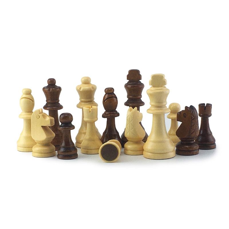 Pièces d'échecs taille 6, finition soignée et équilibrée