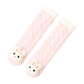 Chaussettes roses en laine d'agneau pour bébés, détail de texture