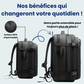 Vue latérale d'un sac à dos ouvert montrant l'intérieur