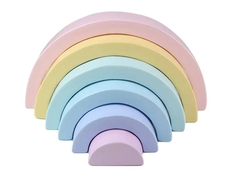 Vue rapprochée des pièces en bois pastel du puzzle