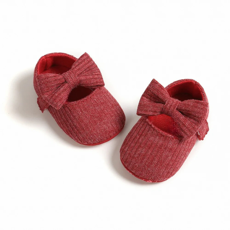 Chaussures bébé rouges avec nœud élégant