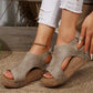 Sandales avec bride latérale et ouverture peep toe