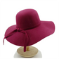 Chapeau Fedora femme avec bord incurvé et finition soignée