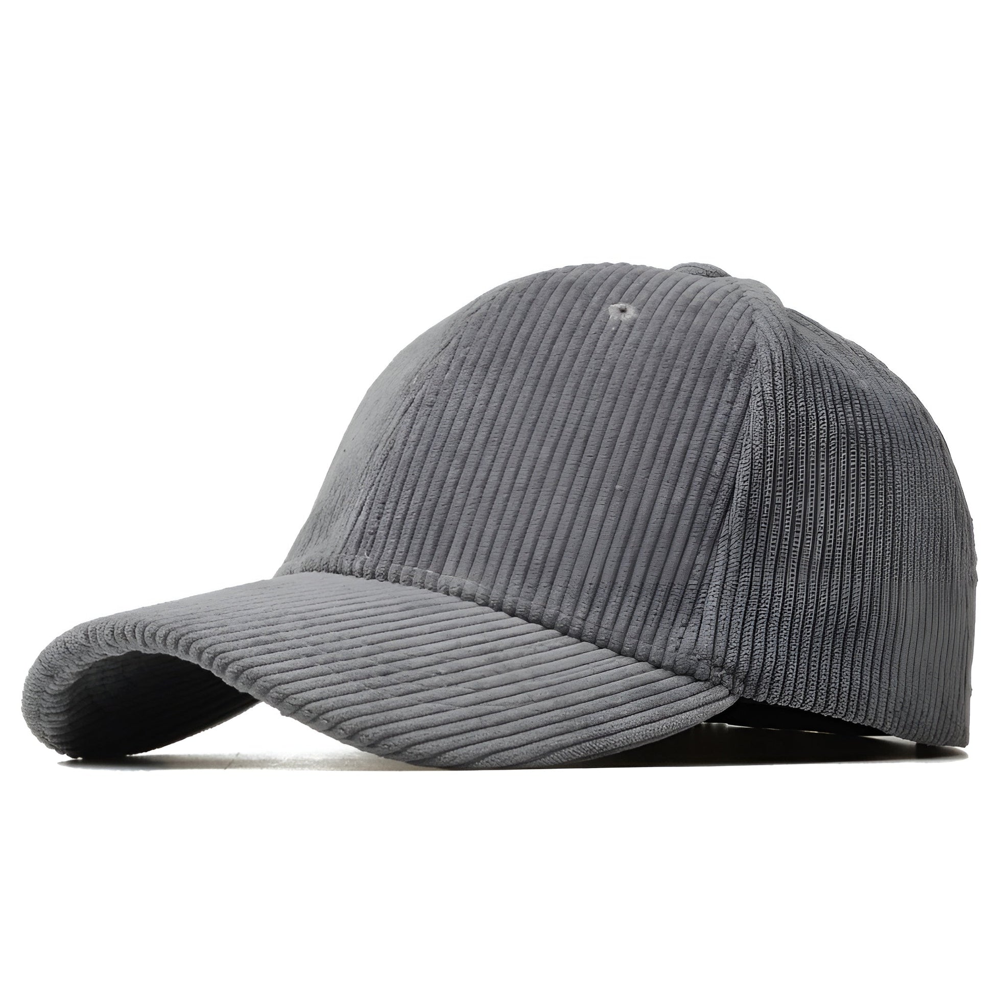 Casquette en velours sur fond neutre