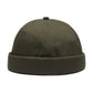 Bonnet beige ajustable avec design épuré
