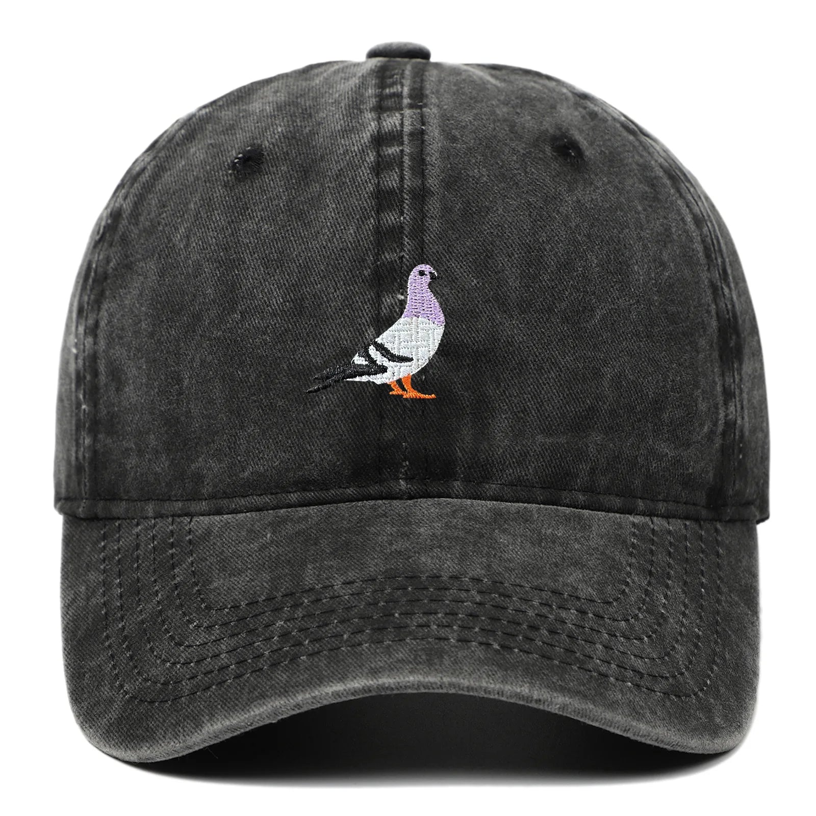 Vue de profil d'une casquette avec broderie oiseau