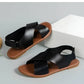 Vue de dessus des sandales plates et confortables