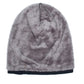Bonnet doublé en polaire, insigne métallique visible