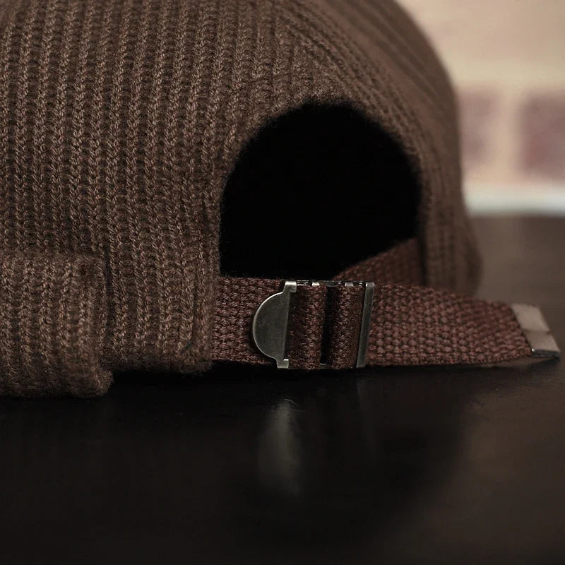 Détail de la maille épaisse et douce du bonnet