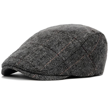 Détail de la couture d'un béret en laine