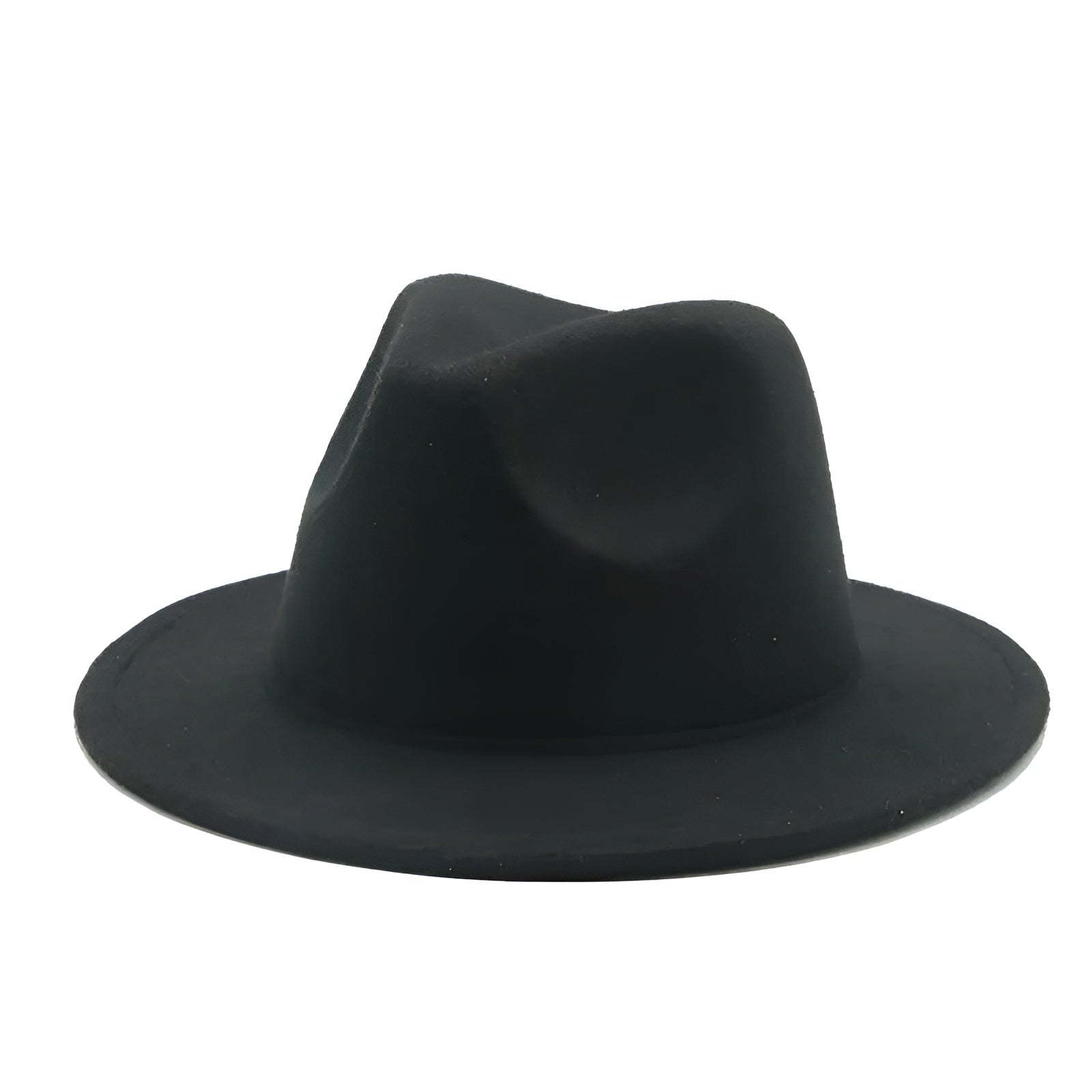 Chapeau Fedora posé sur une table en bois