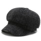 Casquette gavroche avec visière légèrement courbée