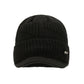 Homme portant un bonnet casquette, style urbain décontracté