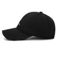 Casquette ajustable grise, détails de couture visibles