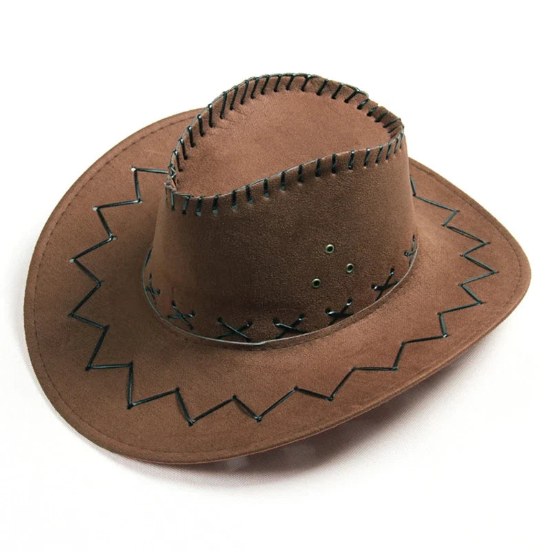 Gros plan sur la texture du feutre du chapeau