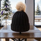Intérieur du bonnet révélant sa doublure douce et chaude