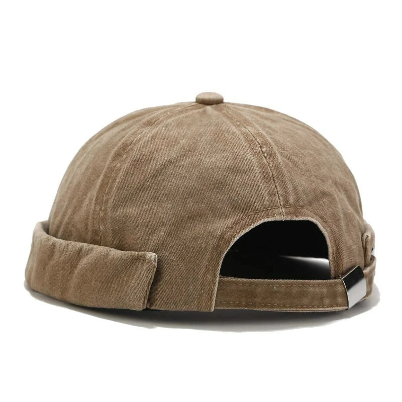 Bonnet Docker beige avec finition rétro et texture douce