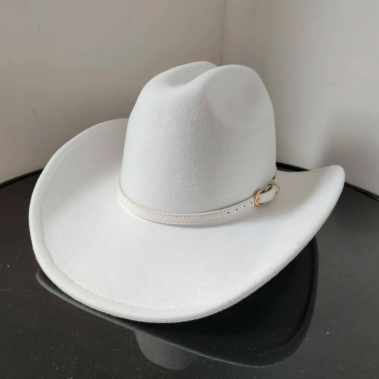 Intérieur du chapeau cowboy montrant la doublure