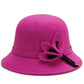Détail du bord d'un chapeau cloche, texture feutrée