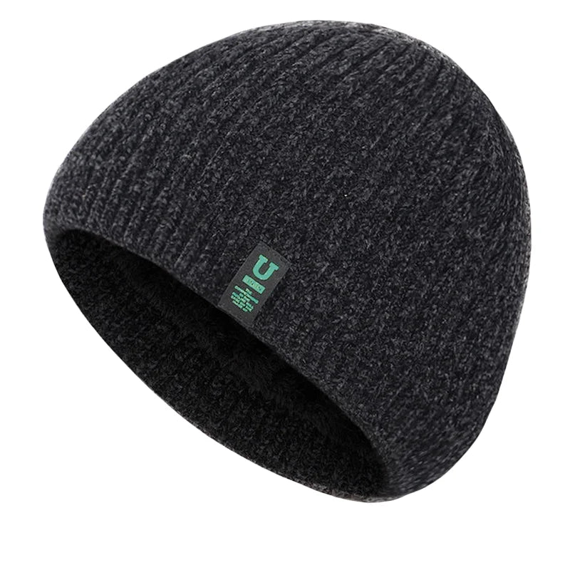Détail de la couture d'un bonnet doublé