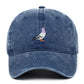 Casquette avec visière courbée et broderie oiseau
