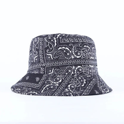Bob violet, motif bandana, vue en gros plan