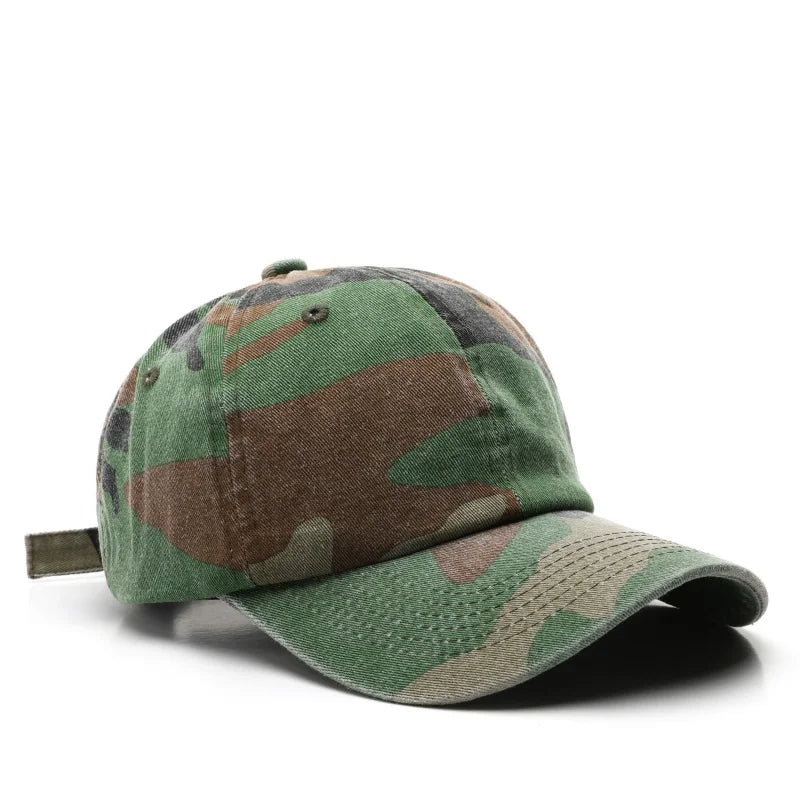 Casquette sur fond neutre, mettant en valeur le design