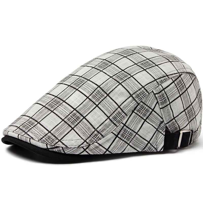 Vue arrière d'un béret avec boucle ajustable