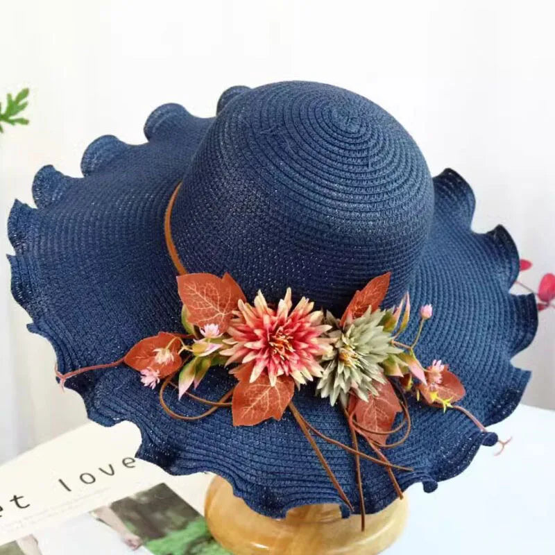 Chapeau de paille porté par une femme en extérieur