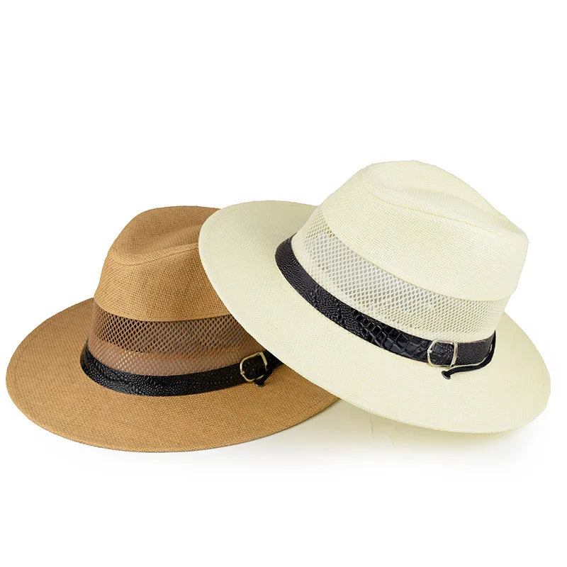 Chapeau Panama sur fond neutre, large bord rigide