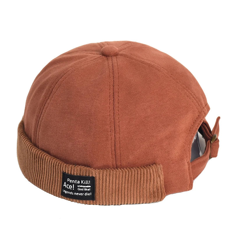 Bonnet kaki, détail de l'écusson brodé