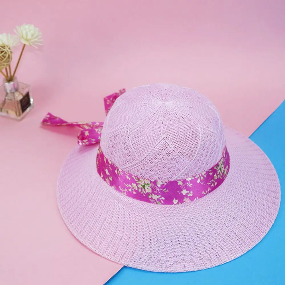 Détail du tissage naturel d'un chapeau de paille