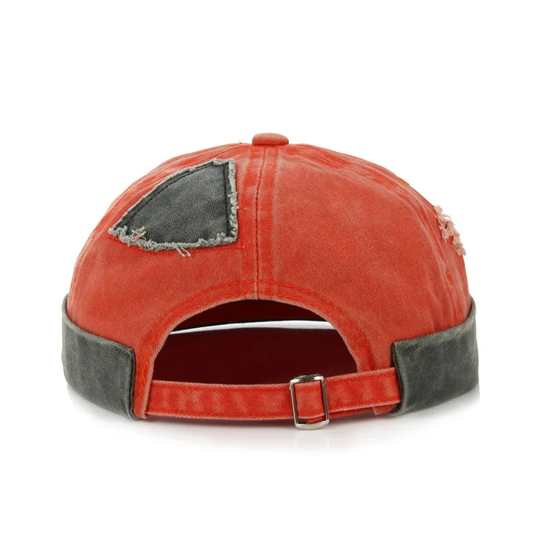 Aspect délavé du bonnet pour un style rétro distinctif