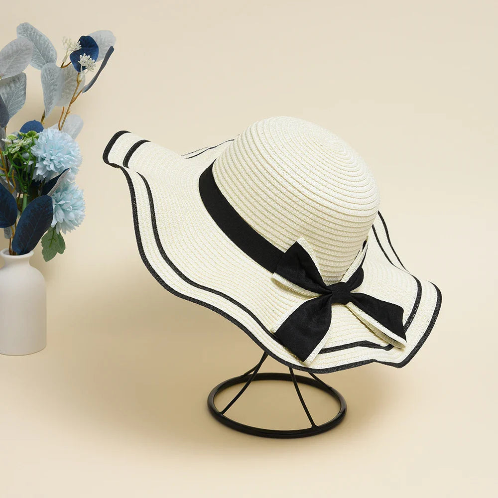 Détail du tissage d'un chapeau de paille léger
