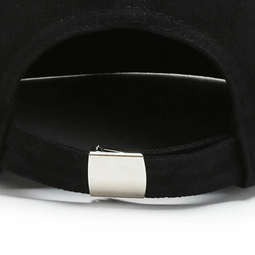 Bonnet rayé, idéal pour look streetwear décontracté