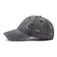 Vue latérale d'une casquette ajustable en tissu délavé