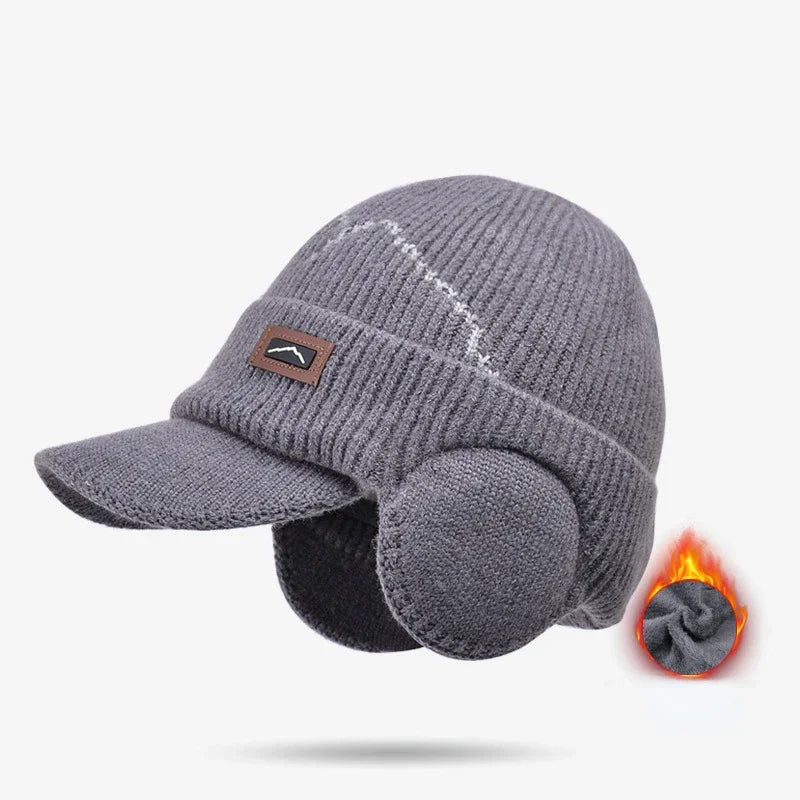 Design ergonomique du bonnet avec maille épaisse