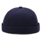 Bonnet Docker marron, détail sur la couture fine