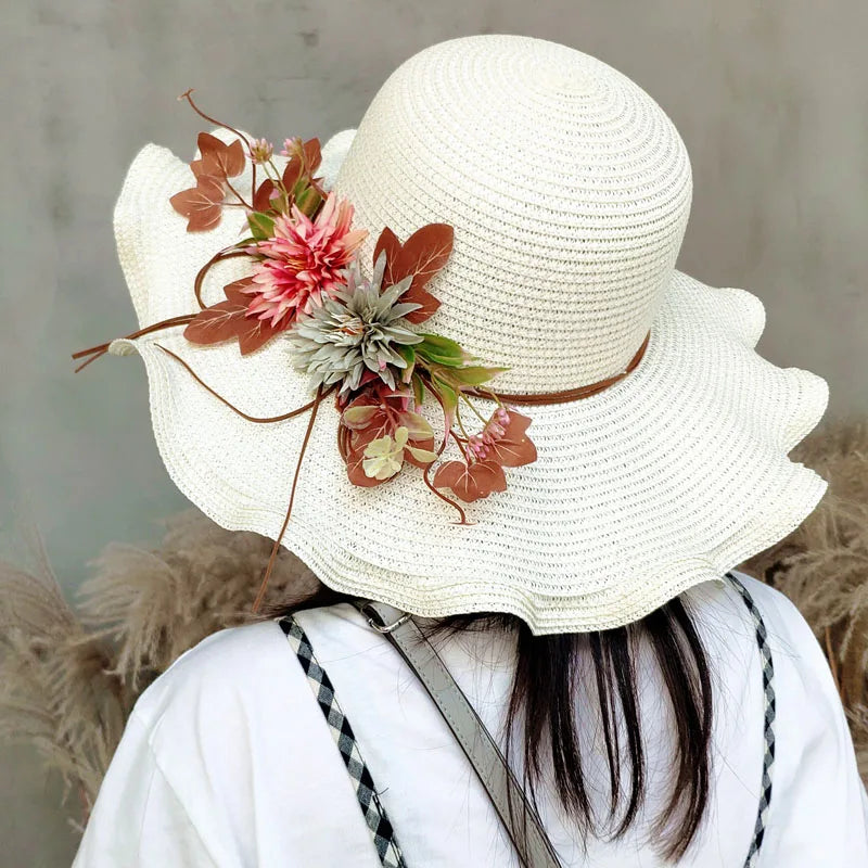Chapeau de paille ajustable, intérieur visible