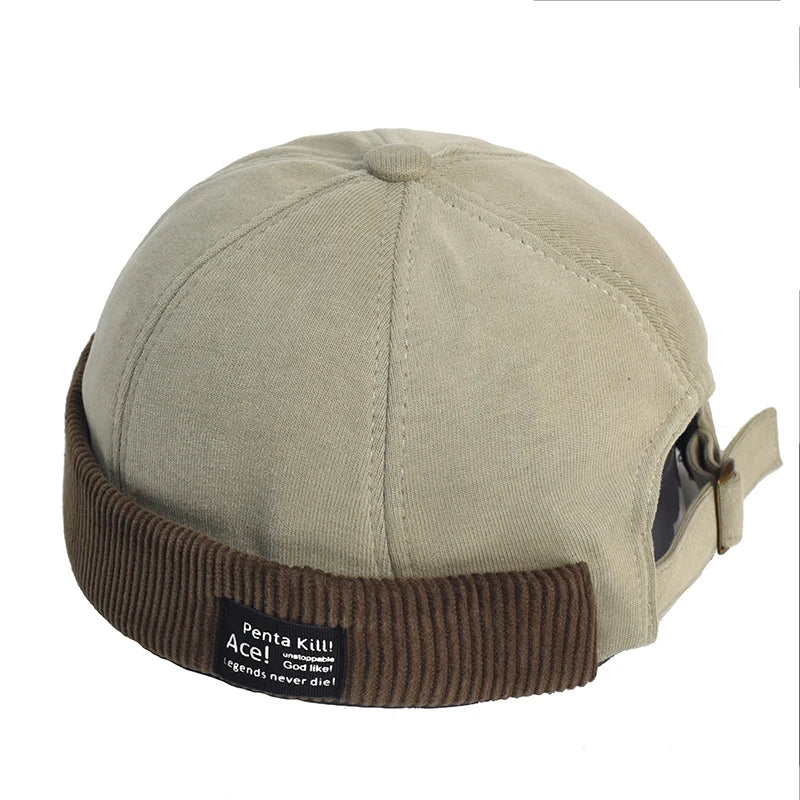 Bonnet noir, gros plan sur la texture douce