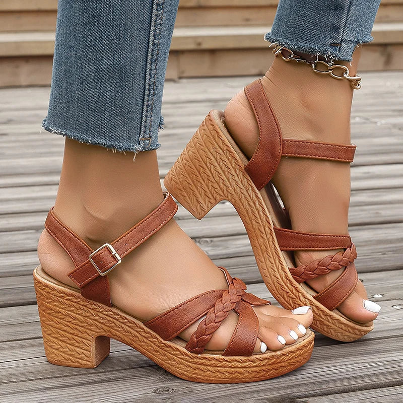 Sandales Compensées Femme sb1d0bc5a049d4f2c9bcaab4d8397c5eee vue rapprochée