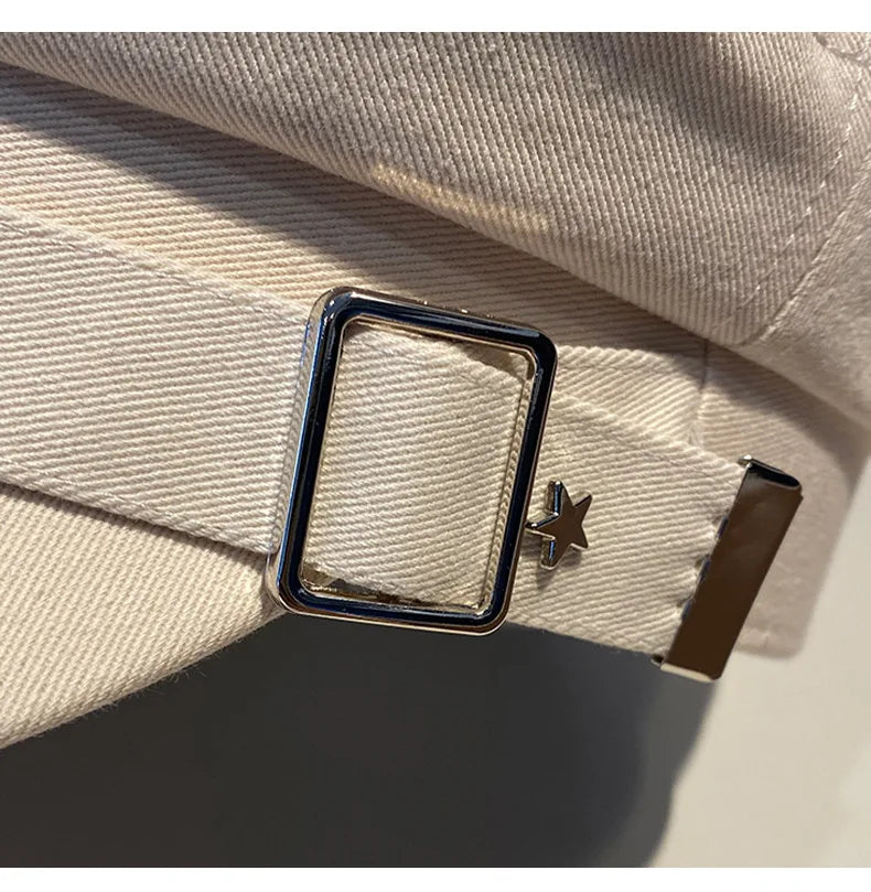 Casquette gavroche beige avec visière courte