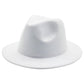 Fedora ajustable sur un mannequin en studio