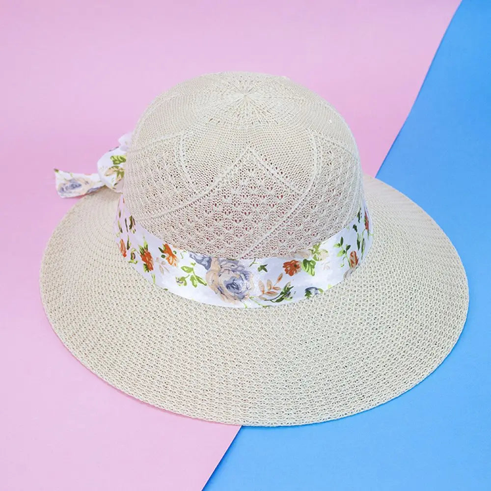 Chapeau de paille aéré avec large bord pour l'été