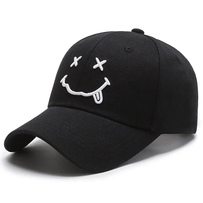 Vue arrière d'une casquette avec broderie humoristique