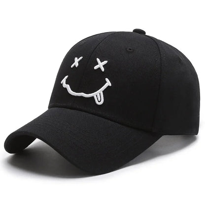 Vue arrière d'une casquette avec broderie humoristique