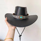 Chapeau cowboy avec reflet de lumière sur le bord