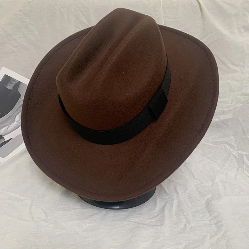 Détail du cordon tressé d'un chapeau cowboy