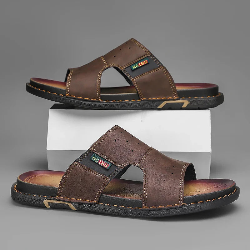 Sandales à enfiler avec talon bas pour l'été