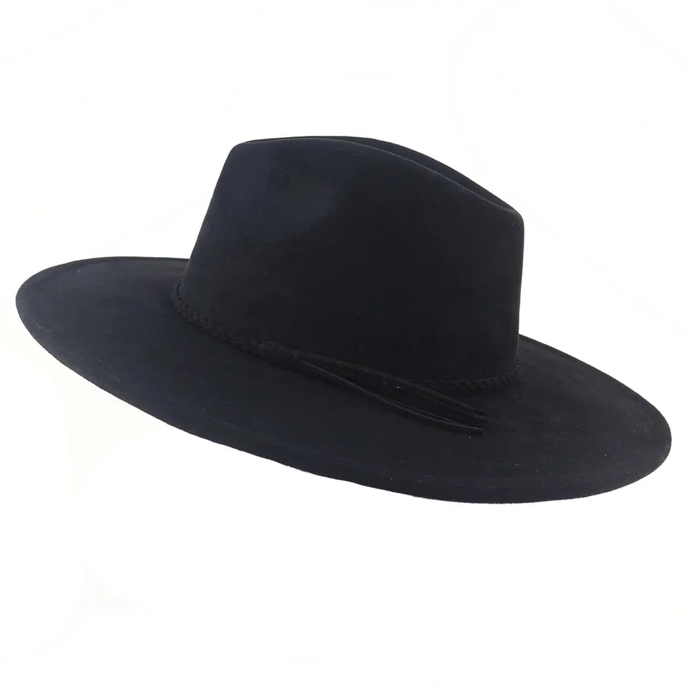 Collection de chapeaux en suède de différentes couleurs